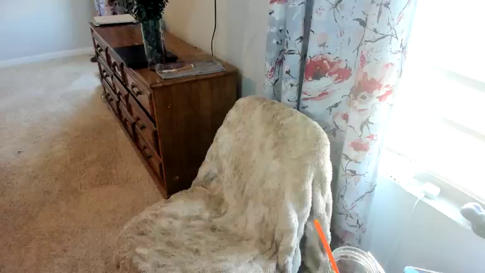 Nicole_Lace