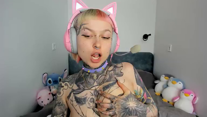 UrAlexis