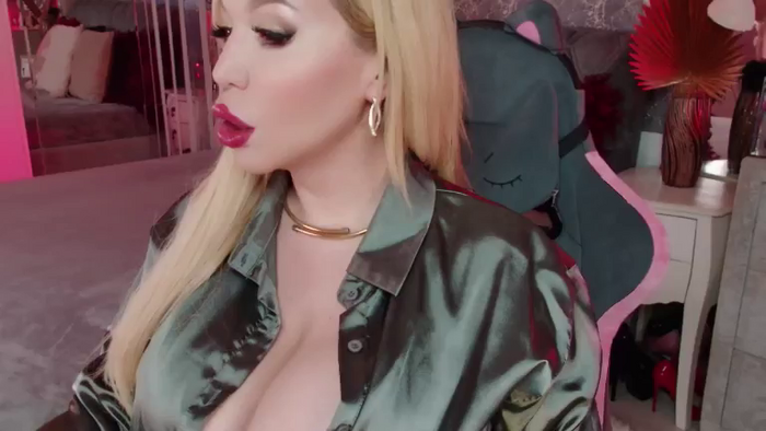 Alpha_Goddess