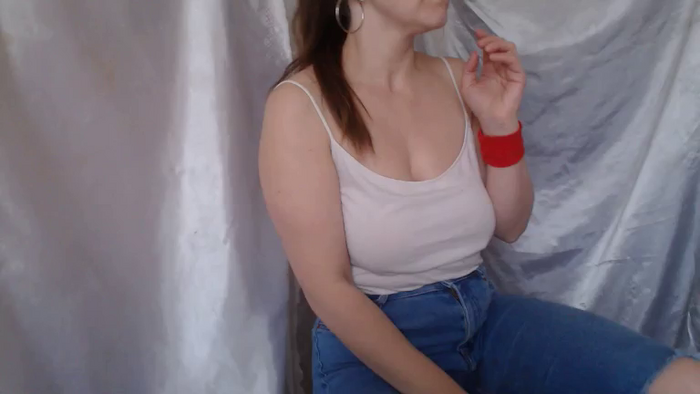 BettyGirlKiss