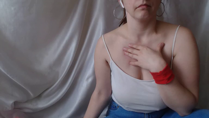 BettyGirlKiss