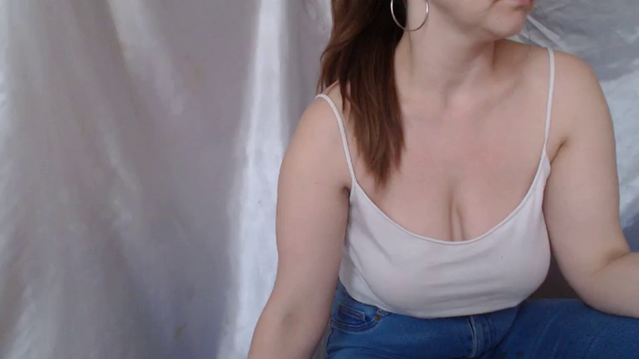 BettyGirlKiss