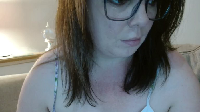 CurvyCourtneyUK