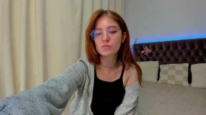 EllaMyerss