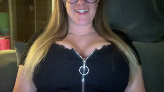 TittieTia19
