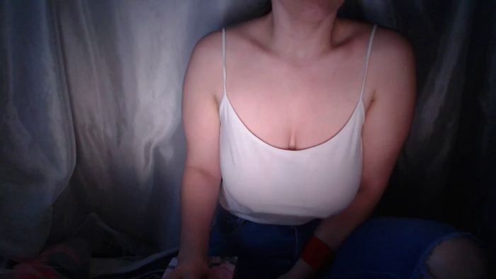 BettyGirlKiss