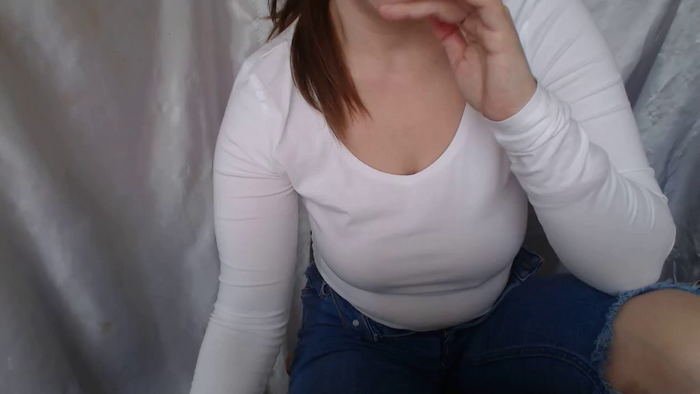 BettyGirlKiss
