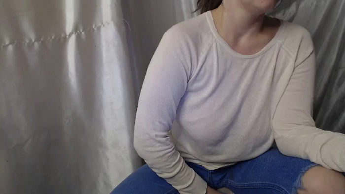 BettyGirlKiss