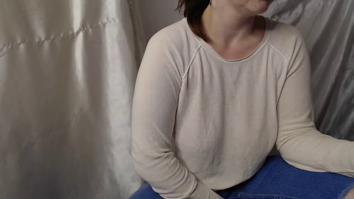 BettyGirlKiss