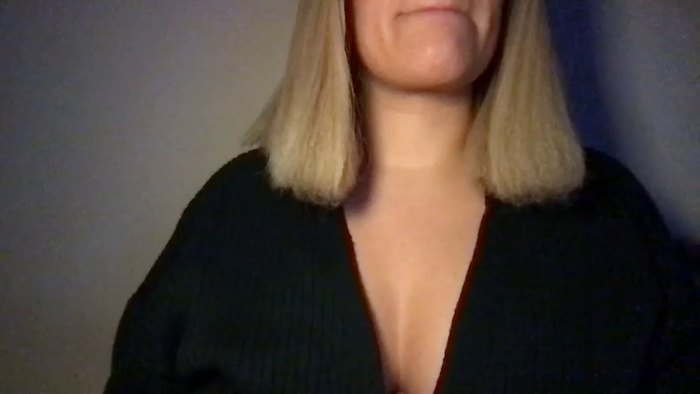 MistressLouUK