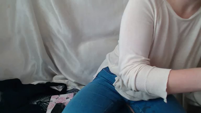 BettyGirlKiss