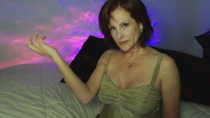 Elenasroom2213