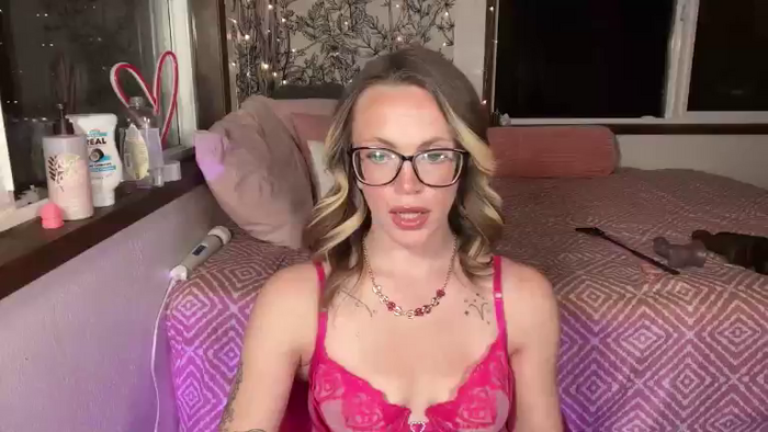 Halleheartly98