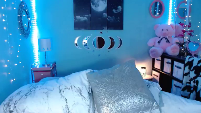 Lacey_Prescott