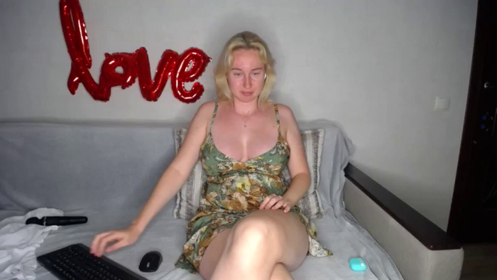 ShyGirlEva101