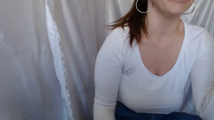 BettyGirlKiss