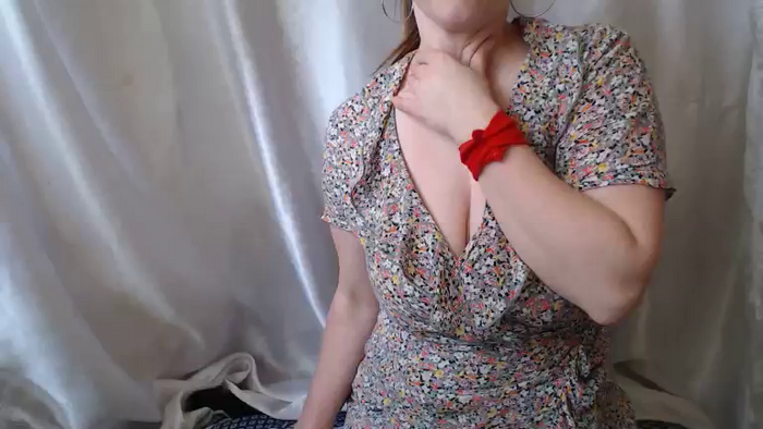 BettyGirlKiss