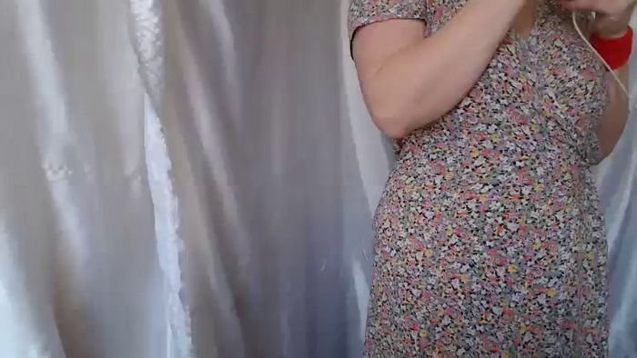 BettyGirlKiss