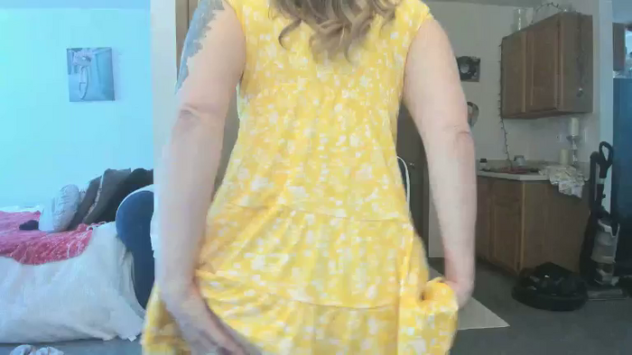Hottyhousewife18