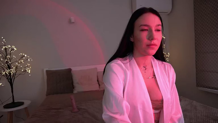 NikkiGoldX