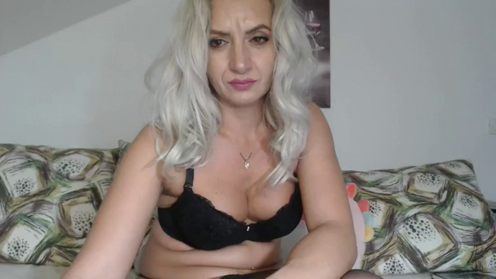 LuizaIza211