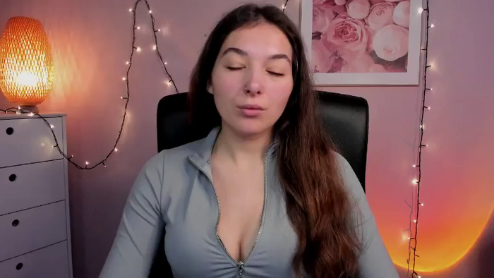 MeganxKISS19