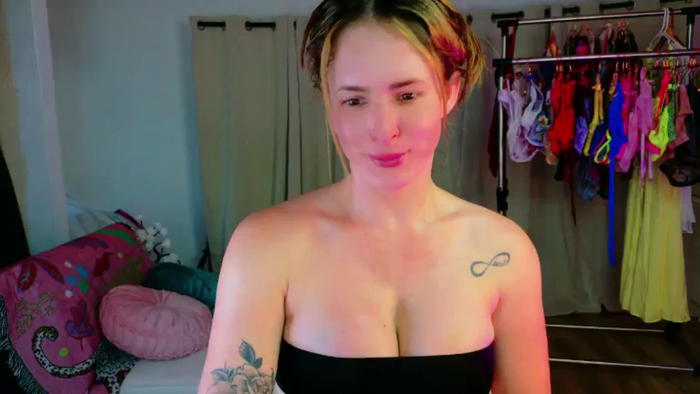 ScarletteXXXRose