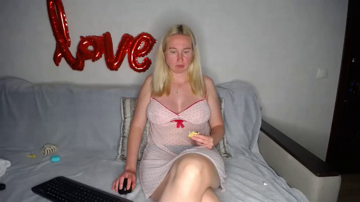 ShyGirlEva101