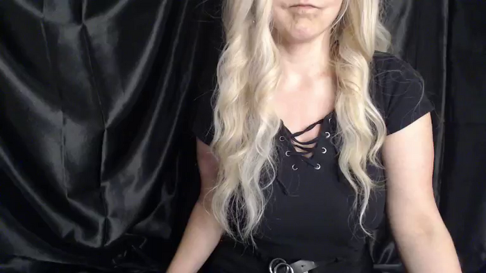 BettyGirlKiss