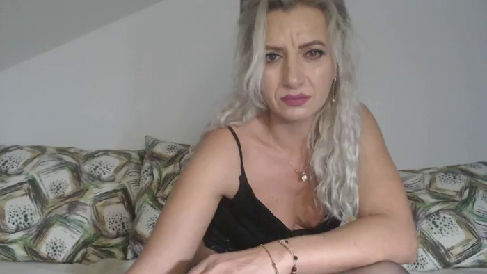 LuizaIza211