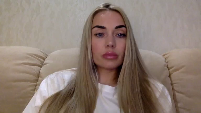 Tina_a