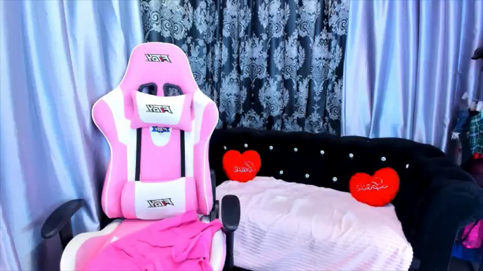 KamillaFoxXS