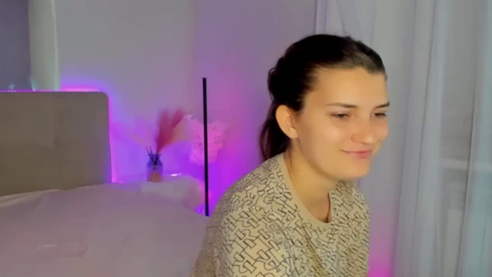 LauraLeee