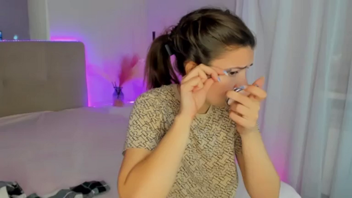 LauraLeee
