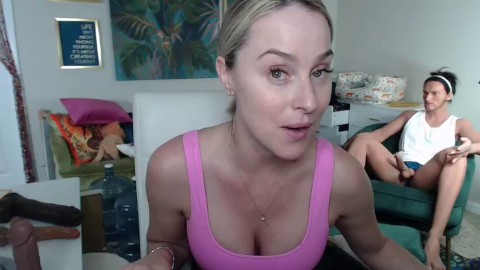 OliviaaMoore