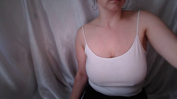 BettyGirlKiss