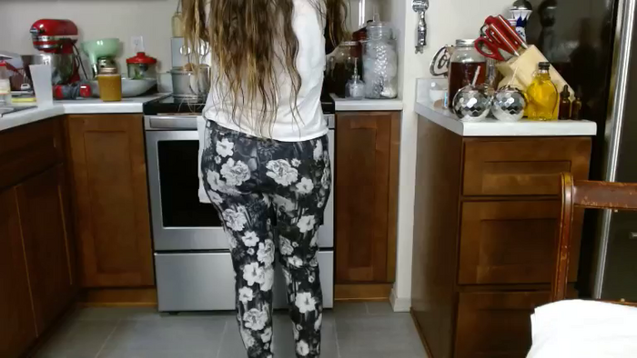 KelliKatt