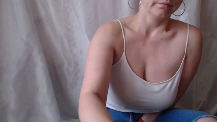 BettyGirlKiss