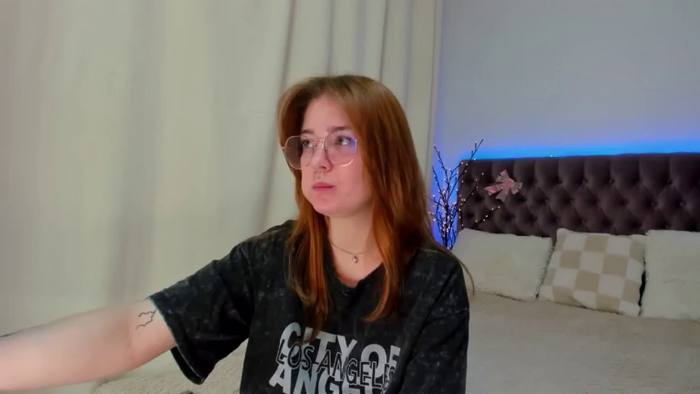 EllaMyerss