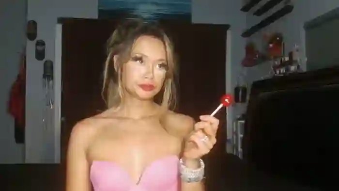 2025/05/26/streamate-goddessjadehart-00-58-45