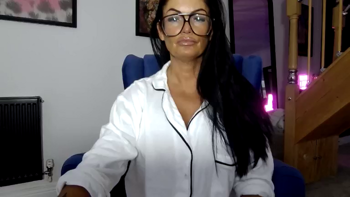 BellaVixen23