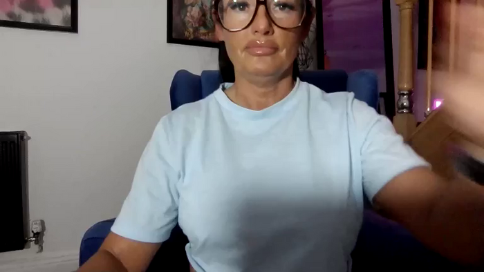 BellaVixen23