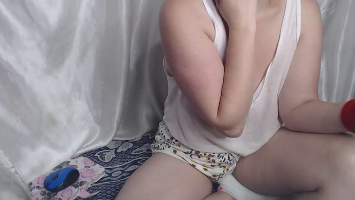 BettyGirlKiss