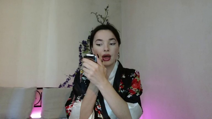 LuckyVicky28