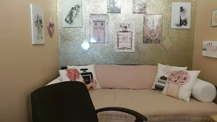 AlyssaXXX