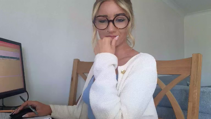 Belle24