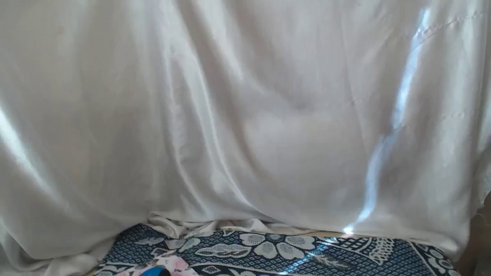 BettyGirlKiss