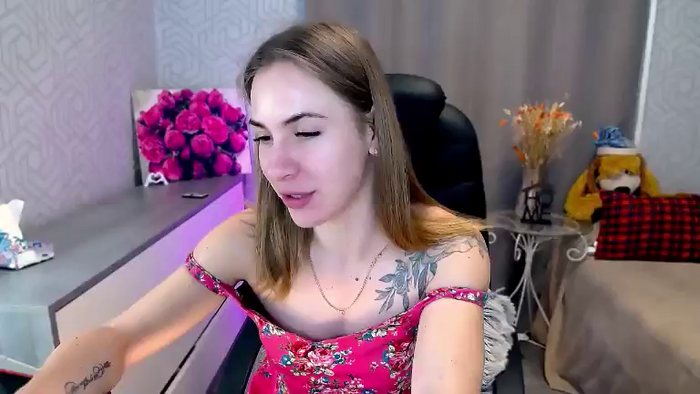 MeganNaughtyy