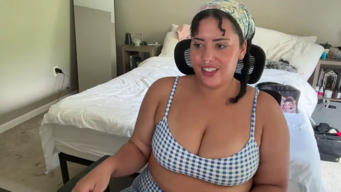 Nicolette_Neptune