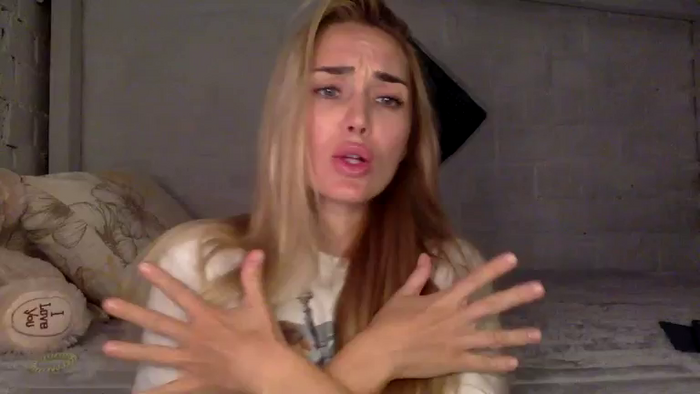 Tina_a